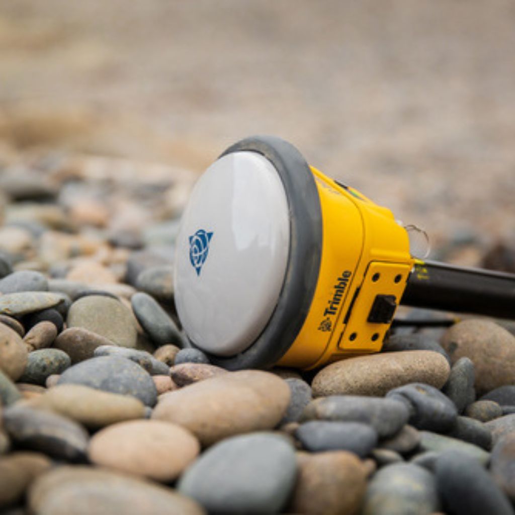 R780-101-00 Trimble R780 - GNSS prijemnik, WiFi, bez radio modema