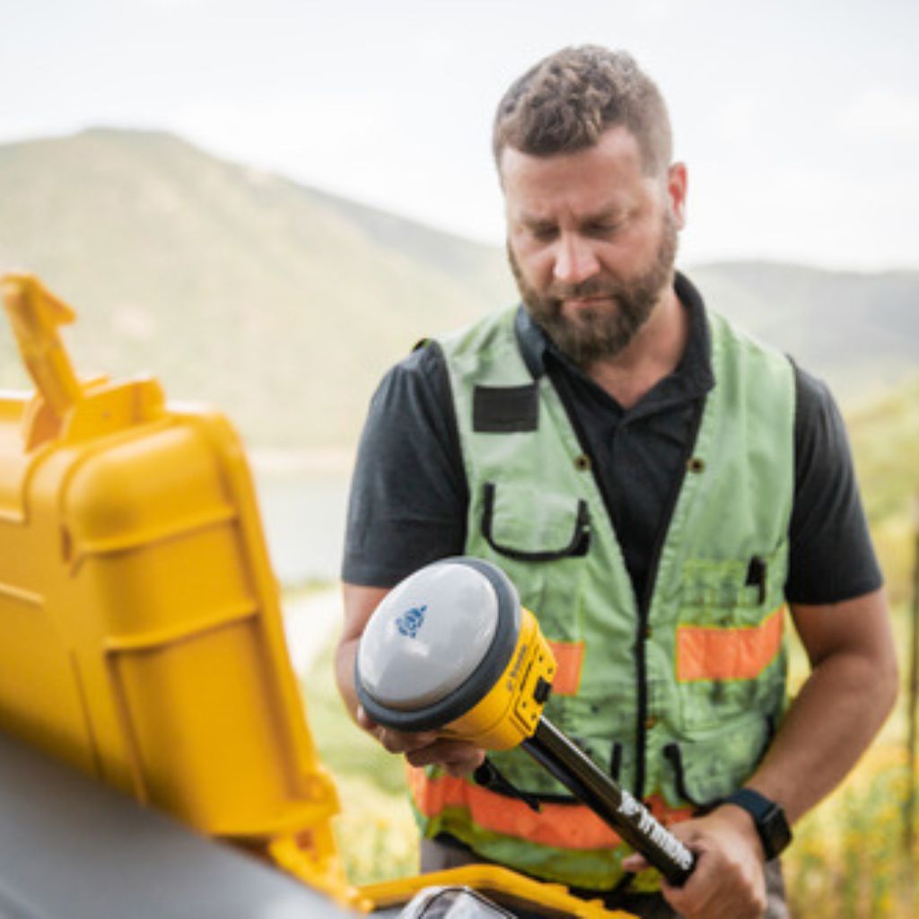R780-101-60 Trimble R780 - GNSS prijemnik, 403-473 MHz Radio